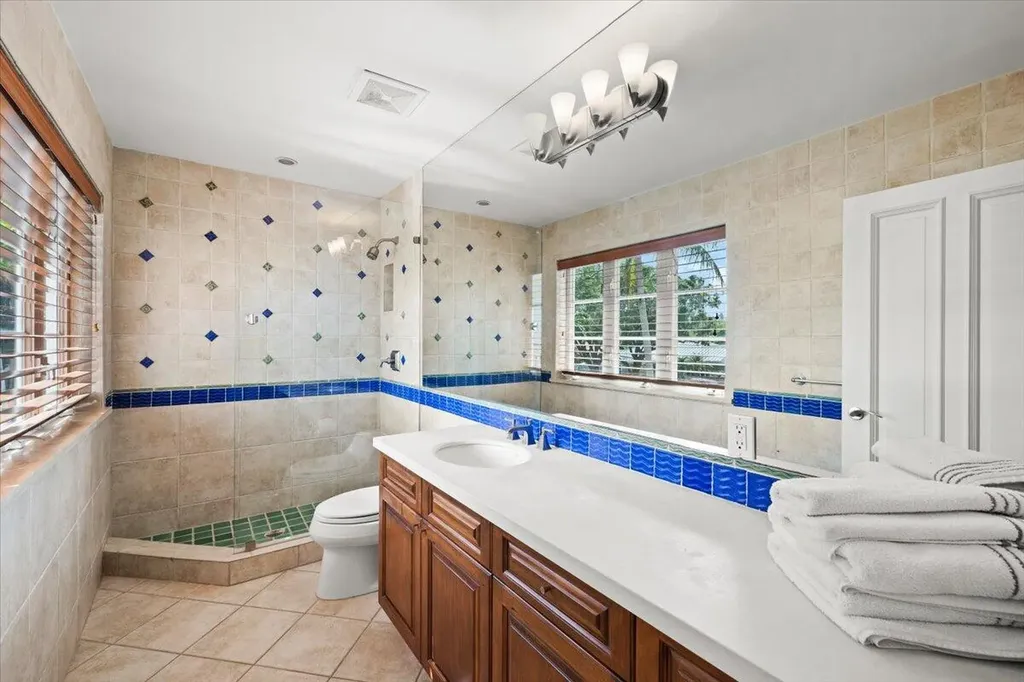 1313 E Lake Drive Fort Lauderdale FL 33316