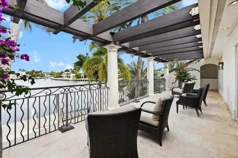 1313 E Lake Drive Fort Lauderdale FL 33316