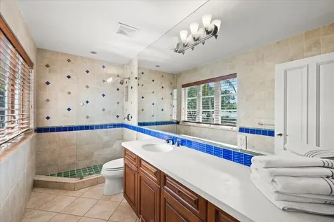 1313 E Lake Drive Fort Lauderdale FL 33316