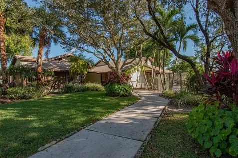 381 Ottawa Court Royal Palm Beach FL 33411