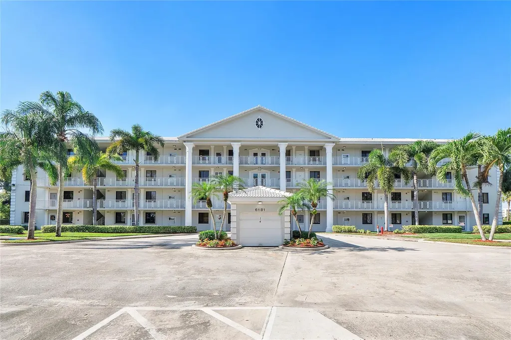 6181 Balboa Circle Boca Raton FL 33433