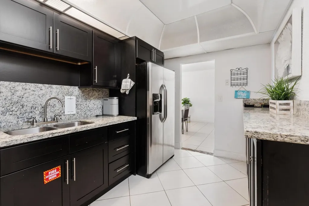 4001 S Ocean Drive Hollywood FL 33019
