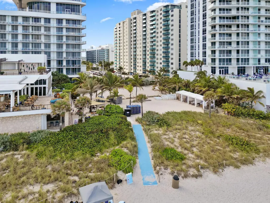 4001 S Ocean Drive Hollywood FL 33019