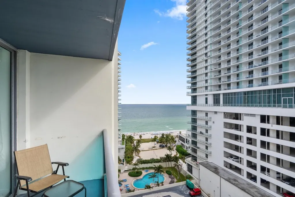4001 S Ocean Drive Hollywood FL 33019