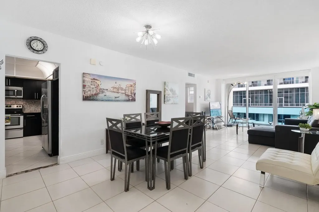 4001 S Ocean Drive Hollywood FL 33019