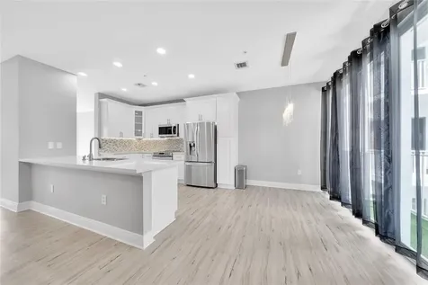2725 NE 8 Avenue Wilton Manors FL 33334