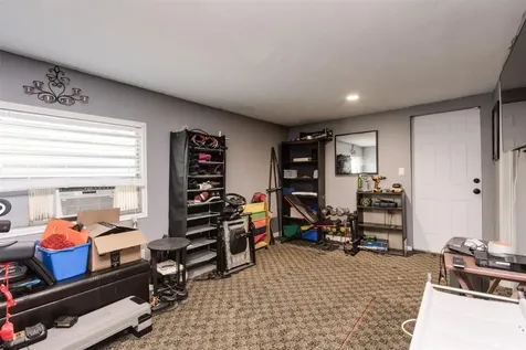 1610 SW 68th Terrace North Lauderdale FL 33068