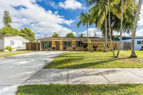 1610 SW 68th Terrace North Lauderdale FL 33068