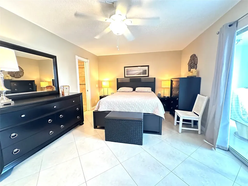 4115 Cambridge E Deerfield Beach FL 33442