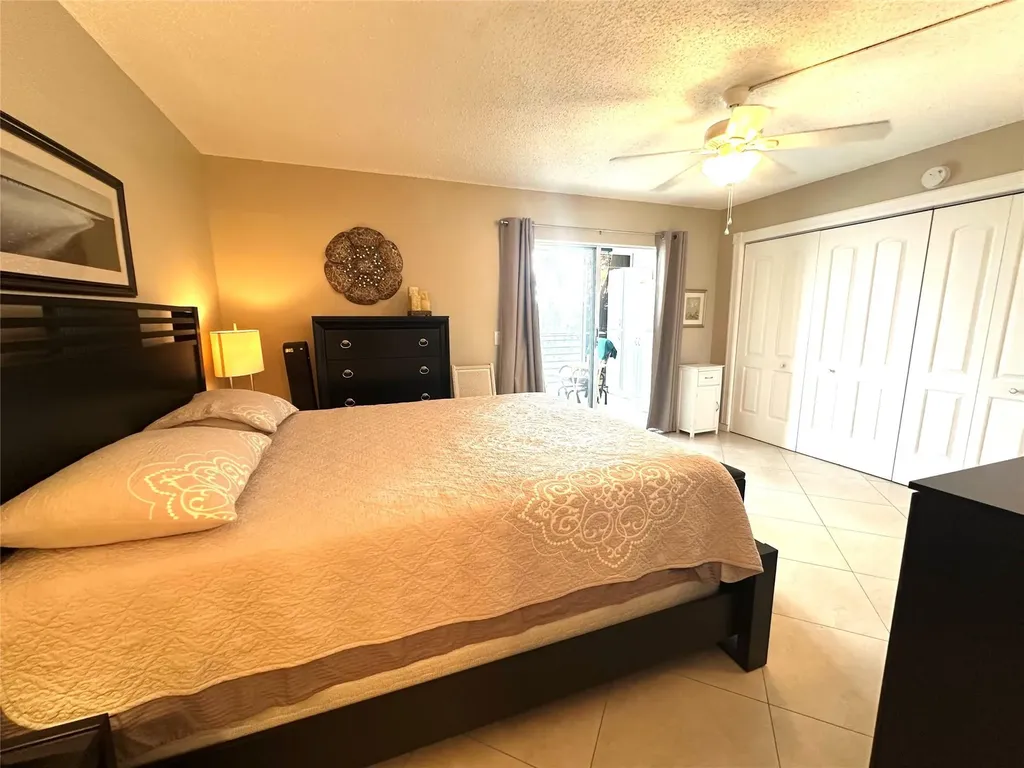 4115 Cambridge E Deerfield Beach FL 33442