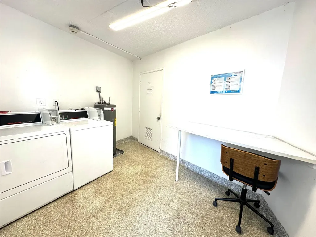 4115 Cambridge E Deerfield Beach FL 33442