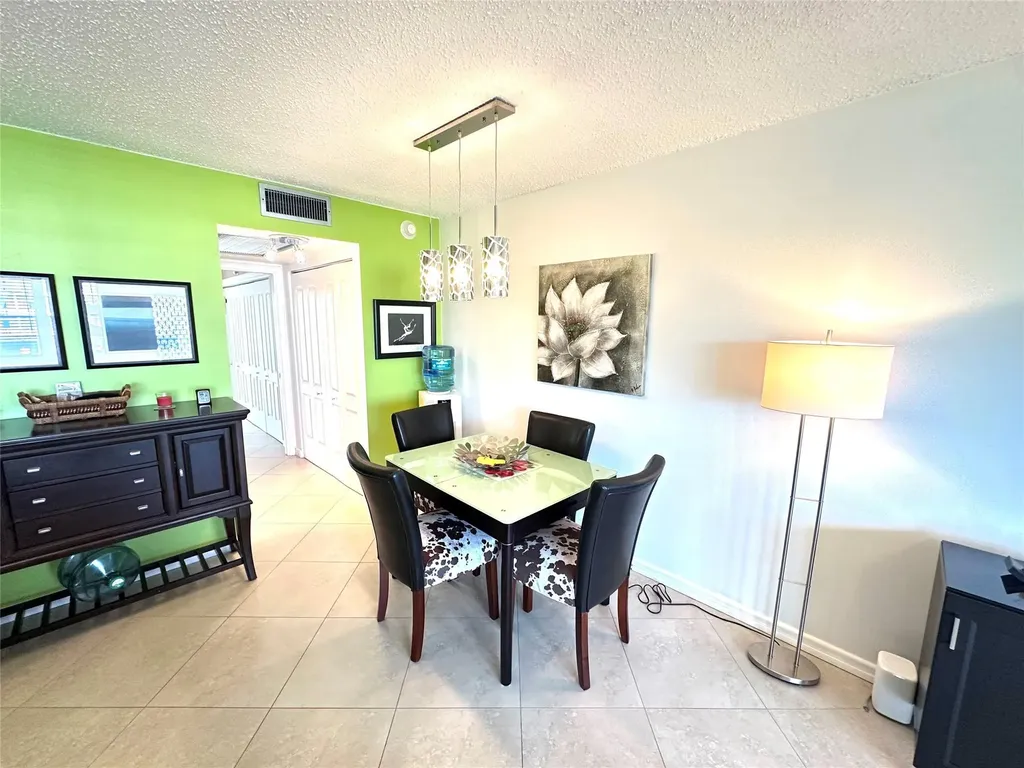 4115 Cambridge E Deerfield Beach FL 33442
