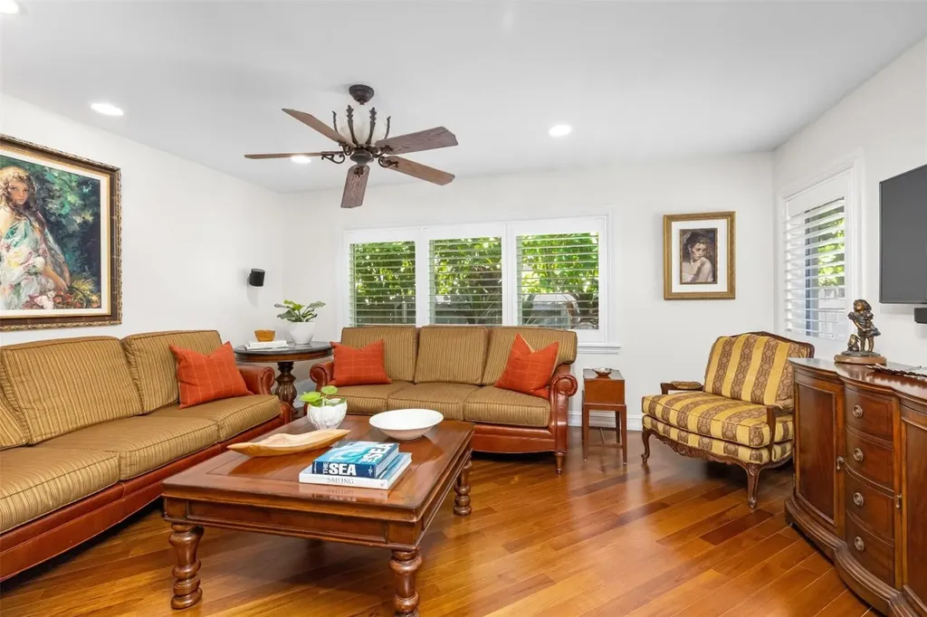 359 Poinciana Drive Fort Lauderdale FL 33301