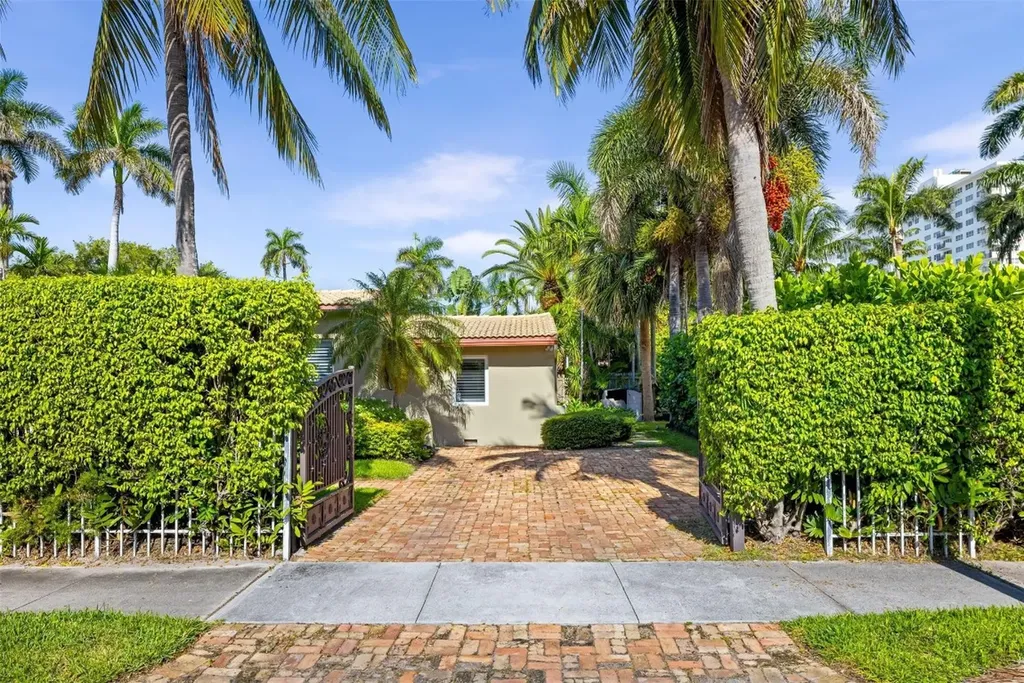 359 Poinciana Drive Fort Lauderdale FL 33301