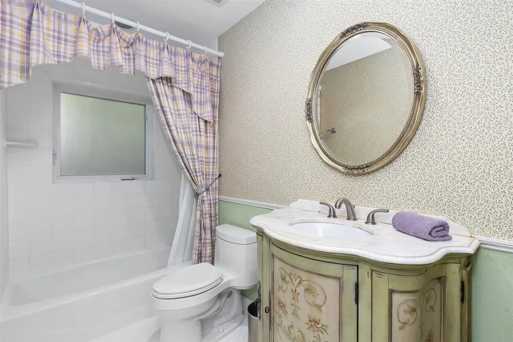359 Poinciana Drive Fort Lauderdale FL 33301