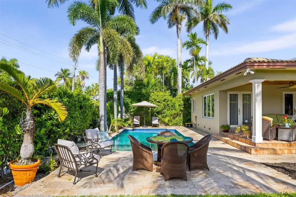 359 Poinciana Drive Fort Lauderdale FL 33301