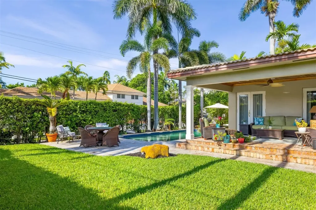 359 Poinciana Drive Fort Lauderdale FL 33301