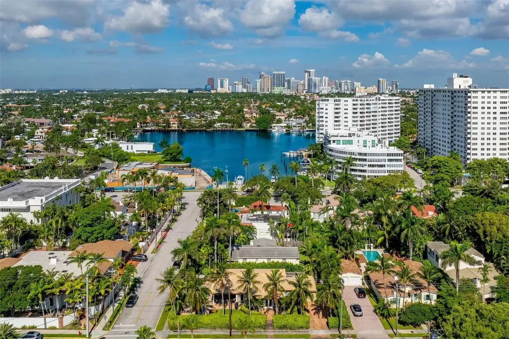 359 Poinciana Drive Fort Lauderdale FL 33301