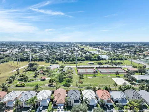 6840 NW 26th Street Margate FL 33063