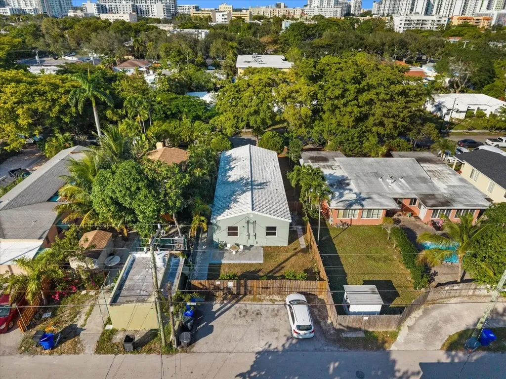1928 Adams Street Hollywood FL 33020