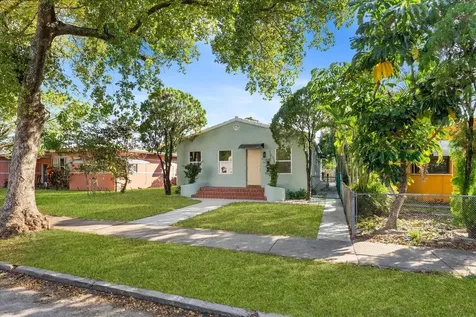 1928 Adams Street Hollywood FL 33020