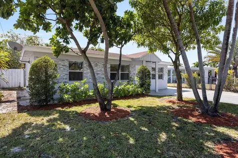 140 NW 46th Street Oakland Park FL 33309