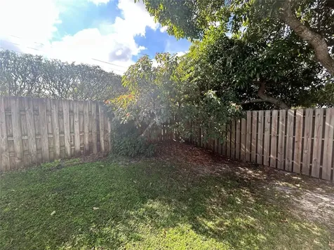 9548 Richmond Circle Boca Raton FL 33434