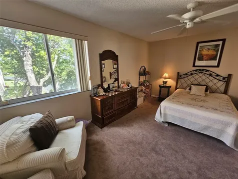 9525 Weldon Circle Tamarac FL 33321