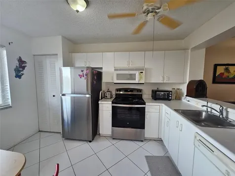 9525 Weldon Circle Tamarac FL 33321