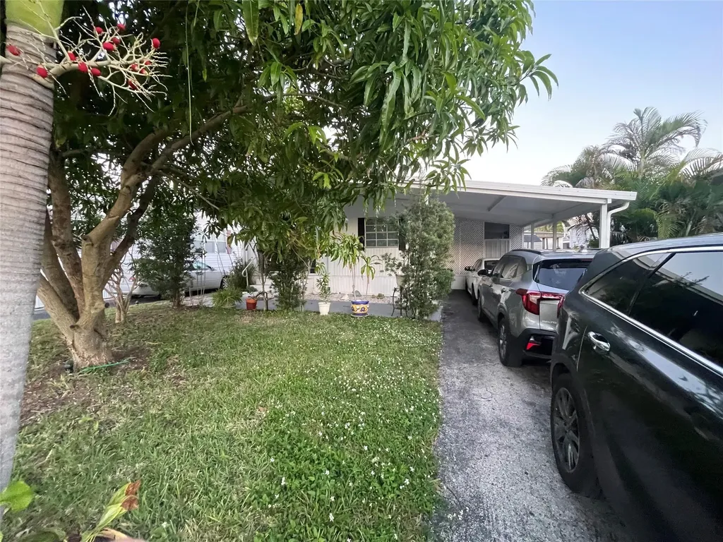 5580 SW 32nd Terrace Fort Lauderdale FL 33312