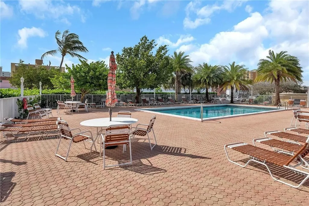 1009 N Ocean Boulevard Pompano Beach FL 33062