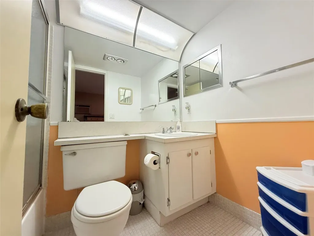 53 Markham C Deerfield Beach FL 33442