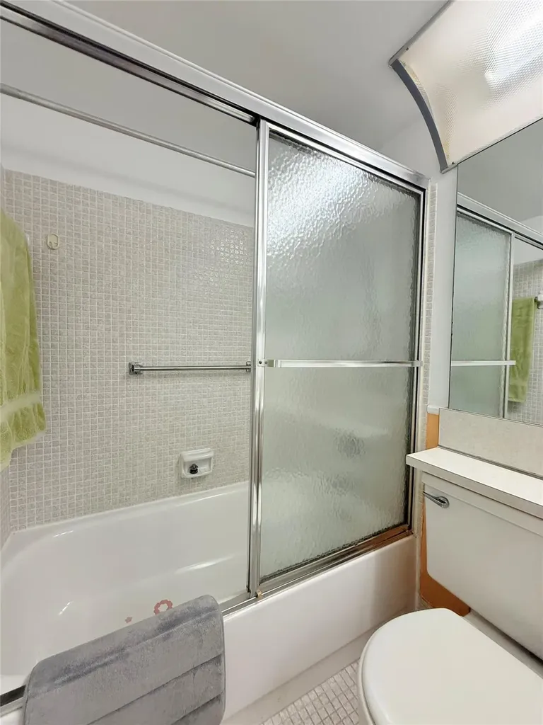 53 Markham C Deerfield Beach FL 33442