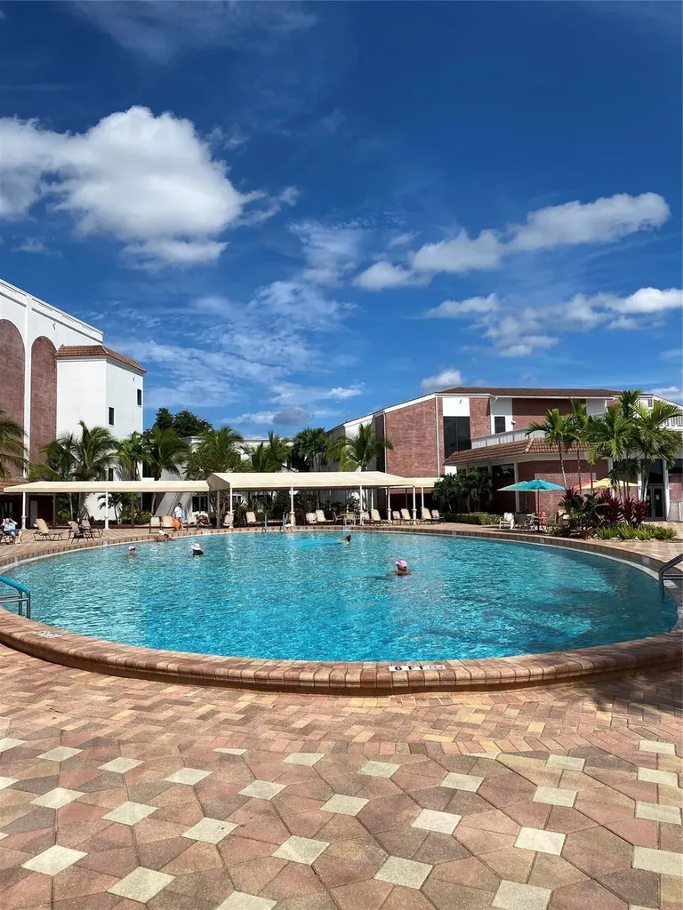 53 Markham C Deerfield Beach FL 33442