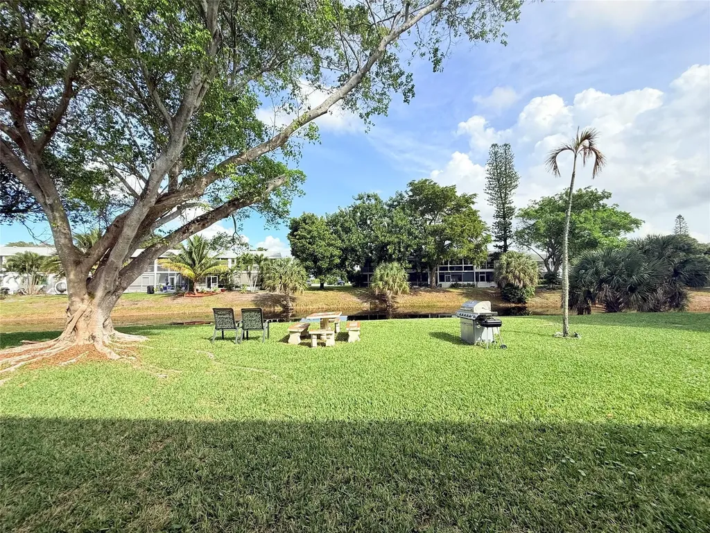 53 Markham C Deerfield Beach FL 33442