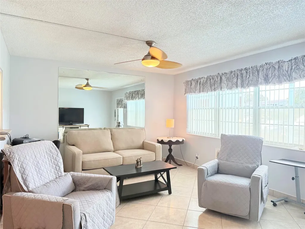 53 Markham C Deerfield Beach FL 33442