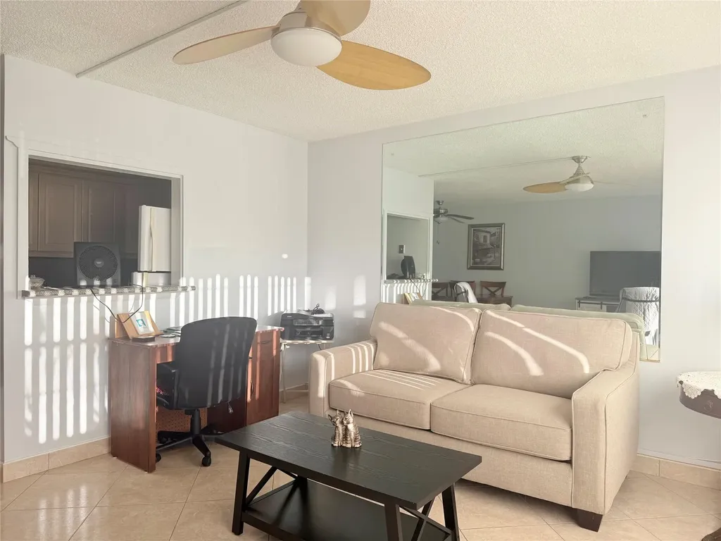 53 Markham C Deerfield Beach FL 33442