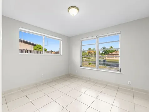 21200 NE 12th Court Miami FL 33179