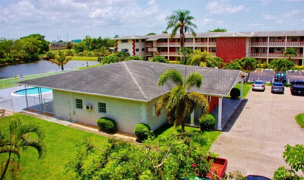 4770 NW 10th Court Plantation FL 33313