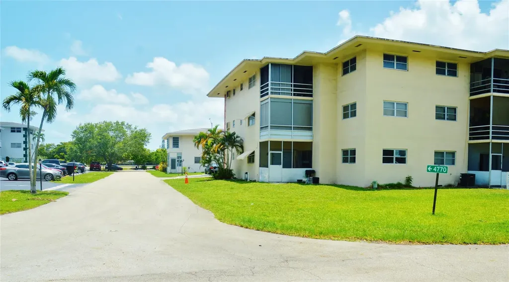 4770 NW 10th Court Plantation FL 33313