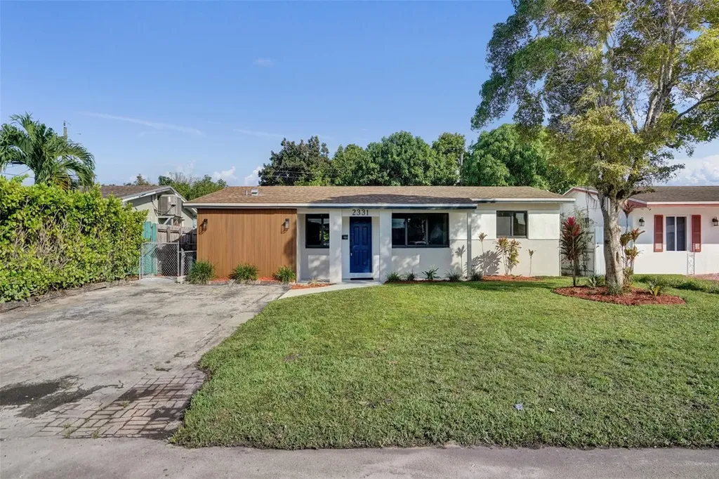 2331 Nassau Drive Miramar FL 33023