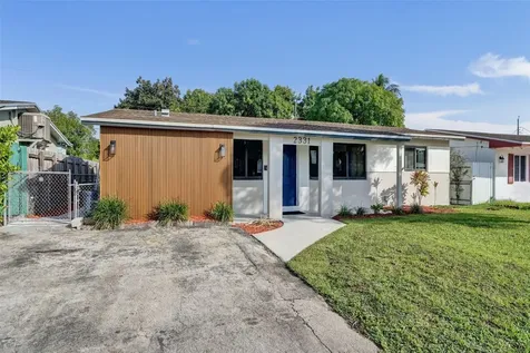2331 Nassau Drive Miramar FL 33023