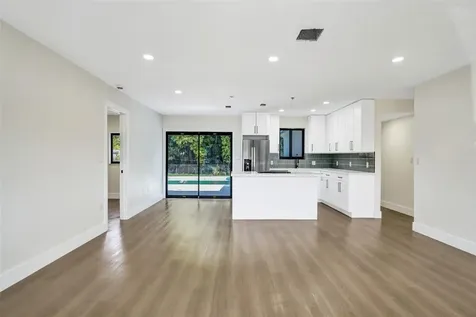 2331 Nassau Drive Miramar FL 33023
