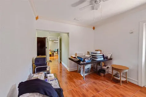 413 NW 100th Terrace Miami FL 33150