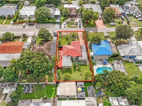 413 NW 100th Terrace Miami FL 33150