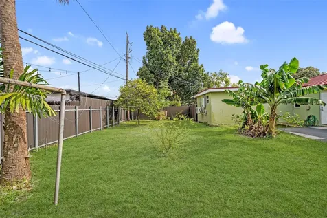 413 NW 100th Terrace Miami FL 33150