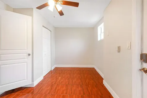 413 NW 100th Terrace Miami FL 33150
