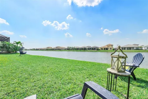 8674 SW Flutto Way Port St Lucie FL 34987
