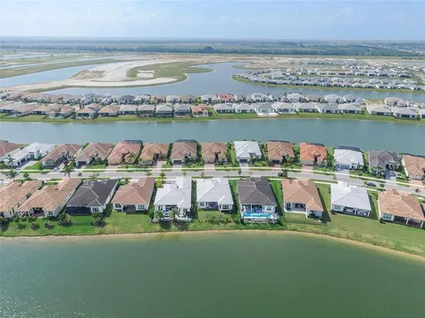 8674 SW Flutto Way Port St Lucie FL 34987