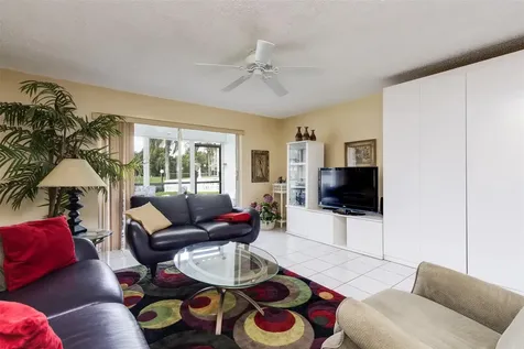 190 SE 5th Avenue Dania Beach FL 33004